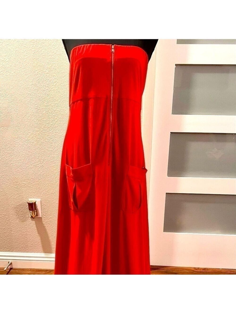 MACH + JAMES by BADGLEY MISCHKA red maxi strapless dress. Size L
